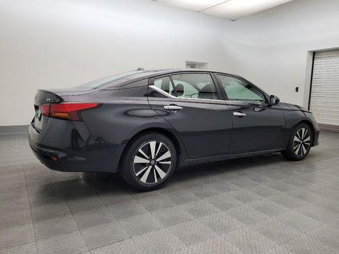 Used 2021 Nissan Altima 2.5 SV image 10