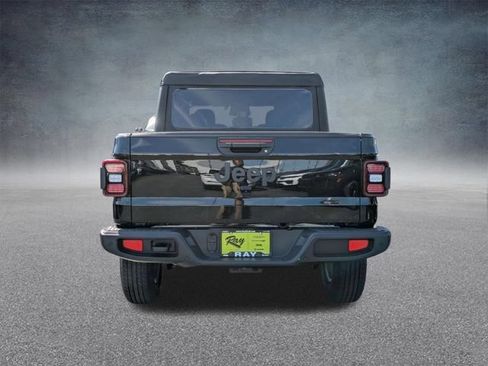 New 2026 Jeep Gladiator Sport AWD/4WD image 5