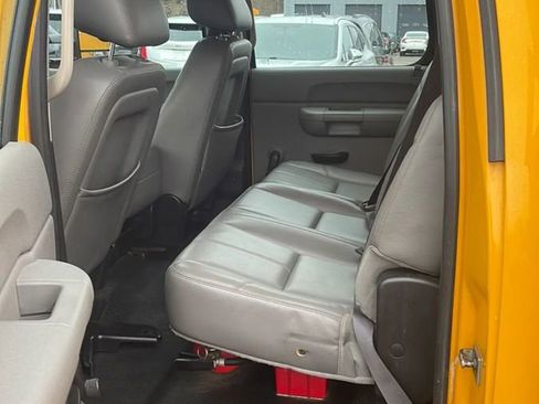 Used 2012 Chevrolet Silverado 3500 W/T image 12