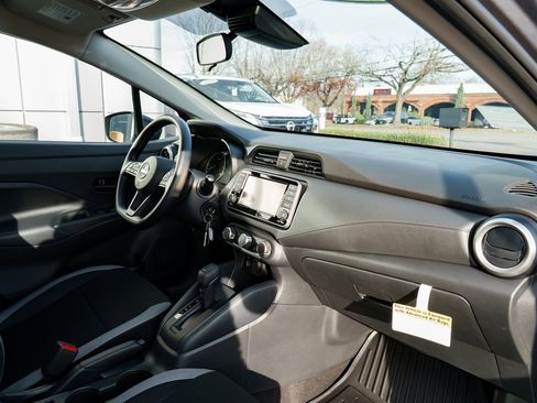 New 2025 Nissan Versa S image 26