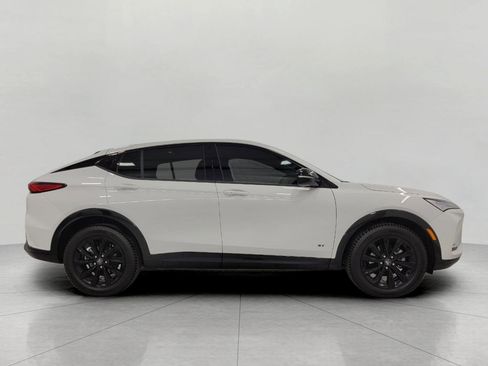 Used 2025 Buick Envista Sport Touring w/ Convenience I Package image 12