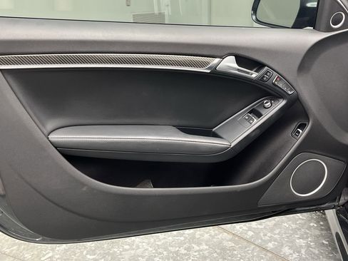 Used 2013 Audi RS 5 Coupe w/ Audi MMI Navigation Plus Pkg image 8