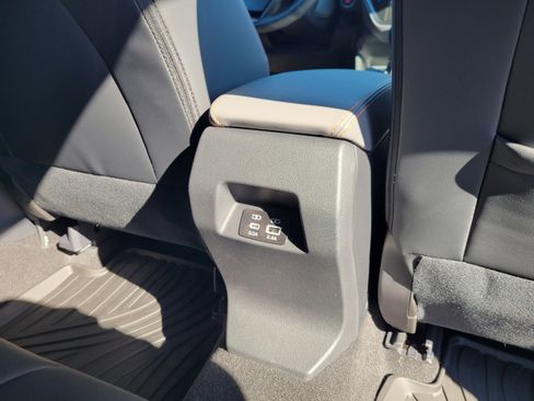 New 2026 Subaru Crosstrek 2.5i Limited w/ Popular Package #3A image 30