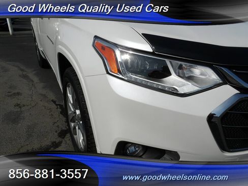 Used 2021 Chevrolet Traverse Premier w/ LPO, Floor Liner Package AWD/4WD image 10