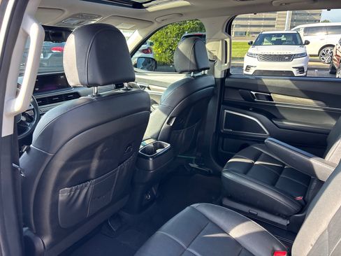 Used 2022 Kia Telluride EX w/ EX Premium Package AWD/4WD image 27