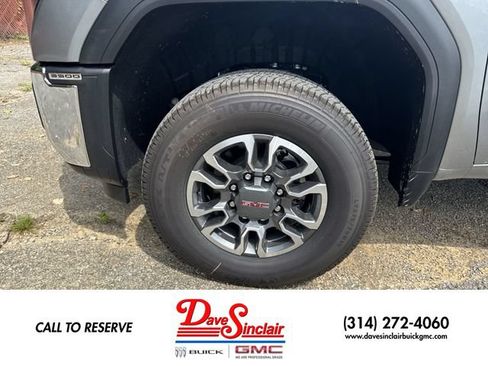 New 2026 GMC Sierra 3500 SLE w/ SLE Convenience Package AWD/4WD image 10