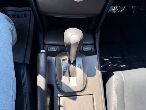 Used 2011 Honda Accord EX-L image 16