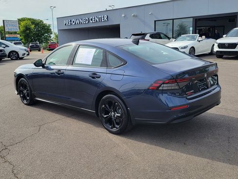 Certified 2025 Honda Accord SE image 3