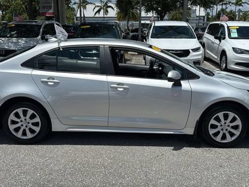 Certified 2025 Toyota Corolla LE FWD image 11