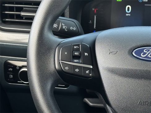 Certified 2025 Ford Maverick XL image 13