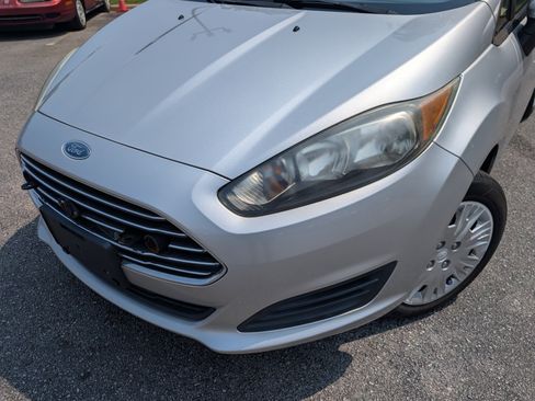 Used 2016 Ford Fiesta SE FWD image 13
