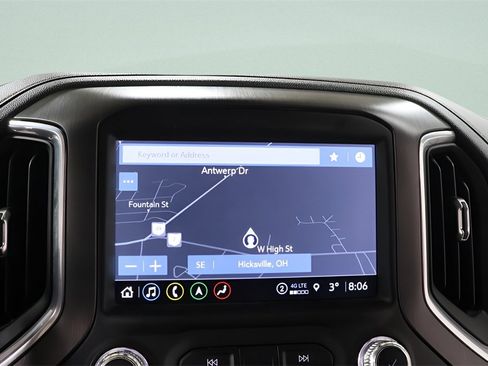 Used 2022 GMC Sierra 1500 AT4 w/ AT4 Premium Package image 12