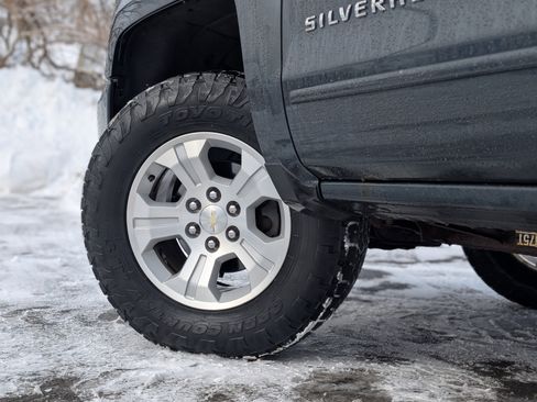 Used 2018 Chevrolet Silverado 1500 LT w/ All Star Edition image 6