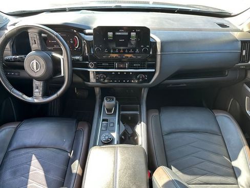 Used 2023 Nissan Pathfinder Platinum w/ Lighting Package (N93) image 22