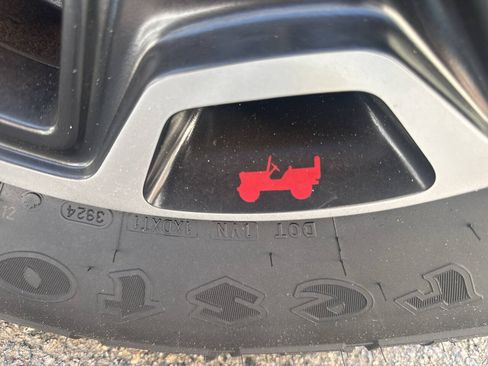 Used 2014 Jeep Wrangler Unlimited Rubicon AWD/4WD image 29