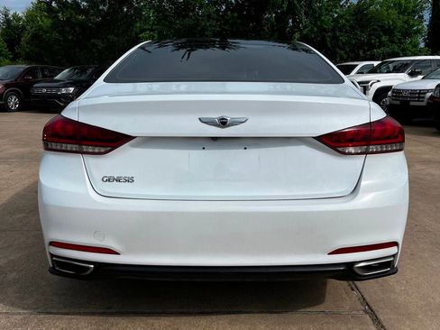Used 2015 Hyundai Genesis 3.8 w/ Option Group 02 RWD image 8