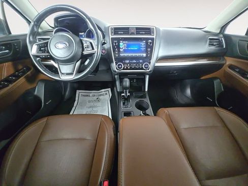 Used 2018 Subaru Outback 2.5i Touring AWD/4WD image 10