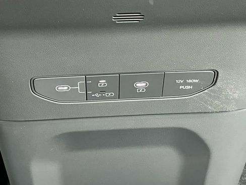 Certified 2024 Kia EV9 Light image 27