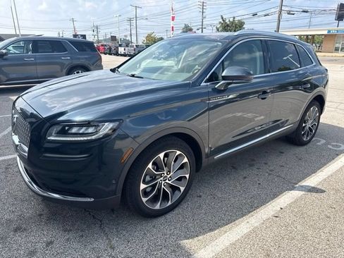 Used 2022 Lincoln Nautilus Reserve w/ Equipment Group 201A AWD/4WD image 4