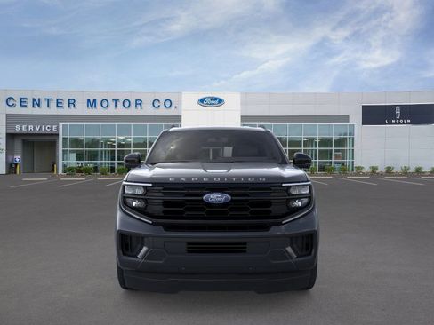 New 2026 Ford Expedition Active image 6