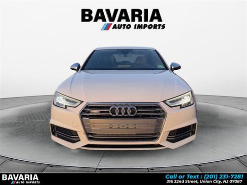Used 2018 Audi A4 2.0T Premium Plus image 8