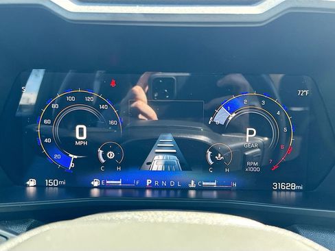 Used 2024 Chevrolet Colorado W/T image 10