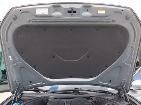 Used 2025 Genesis G70 2.5T RWD image 22