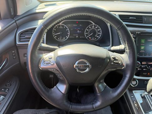Used 2020 Nissan Murano Platinum AWD/4WD image 12