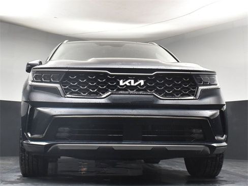 Certified 2022 Kia Sorento SX image 34