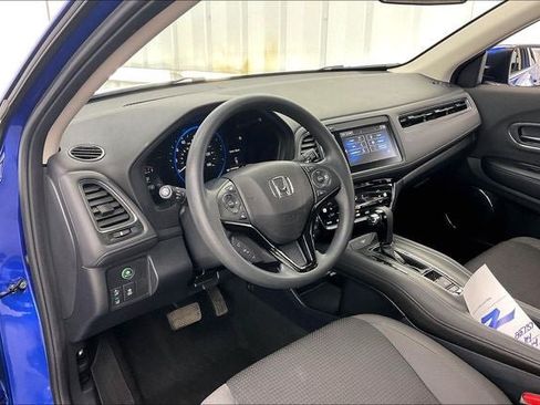 Certified 2022 Honda HR-V EX image 17