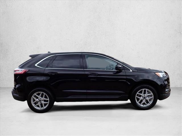 Used 2024 Ford Edge SEL AWD/4WD image 5