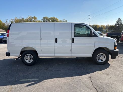 New 2025 Chevrolet Express 2500 w/ Driver Convenience Package image 3