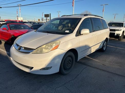 Used 2006 Toyota Sienna image 1