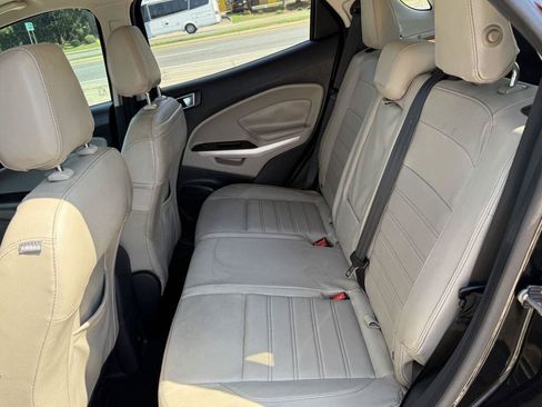 Used 2018 Ford EcoSport Titanium FWD image 10
