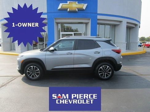 Certified 2024 Chevrolet TrailBlazer LT w/ LT Cold Weather Package image 1