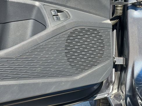 Used 2024 Volkswagen Jetta SE image 15