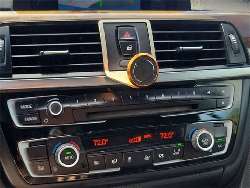 Used 2015 BMW 428i Convertible image 29