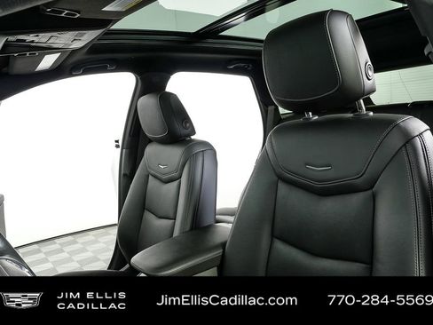 Used 2023 Cadillac XT5 Premium Luxury w/ Technology Package image 6