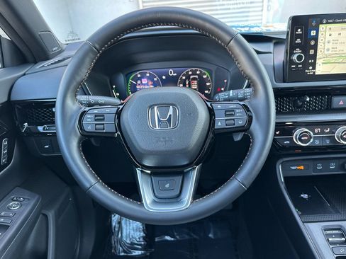 Used 2026 Honda CR-V Sport Touring image 16