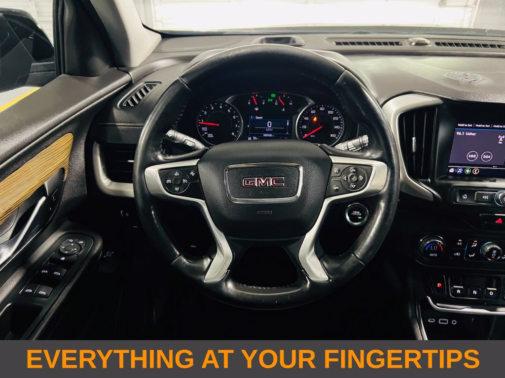 Used 2021 GMC Terrain SLE w/ Driver Convenience Package FWD image 4
