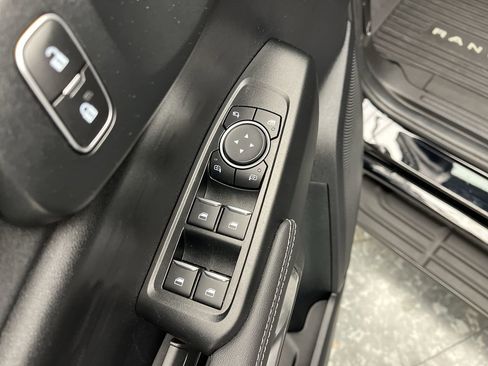 Used 2024 Ford Ranger XLT w/ FX4 Off-Road Package image 10