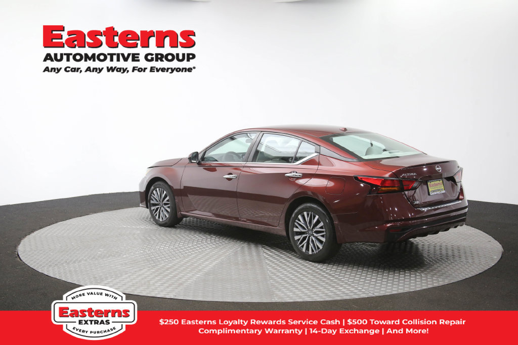 Used 2023 Nissan Altima 2.5 SV AWD/4WD image 64