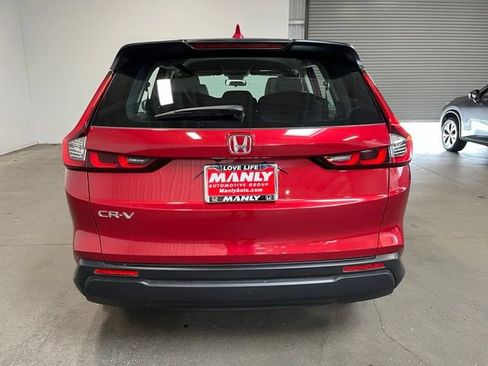 Used 2023 Honda CR-V LX image 4