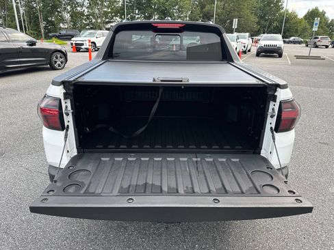 Certified 2025 Hyundai Santa Cruz Limited AWD/4WD image 10