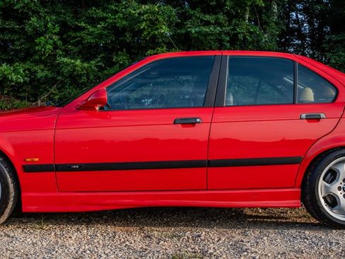 Used 1998 BMW M3 Sedan RWD image 2
