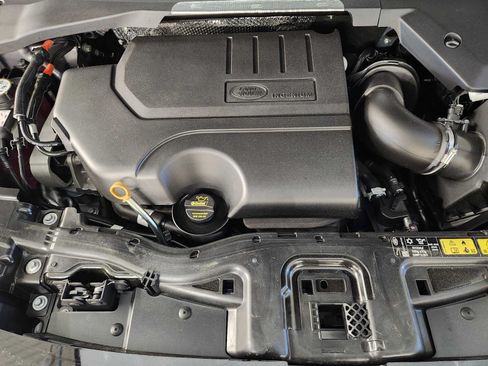 New 2026 Land Rover Discovery Sport Landmark AWD/4WD image 32