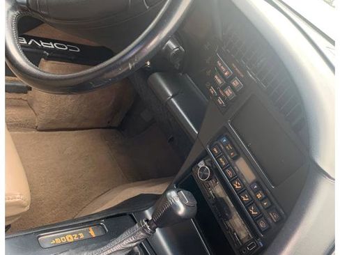 Used 1992 Chevrolet Corvette Convertible image 11