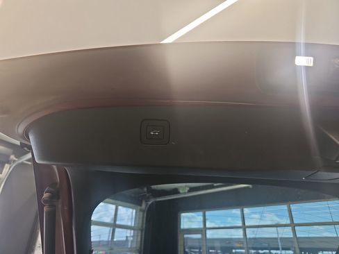 Used 2025 Buick Envista Sport Touring w/ Convenience I Package image 39