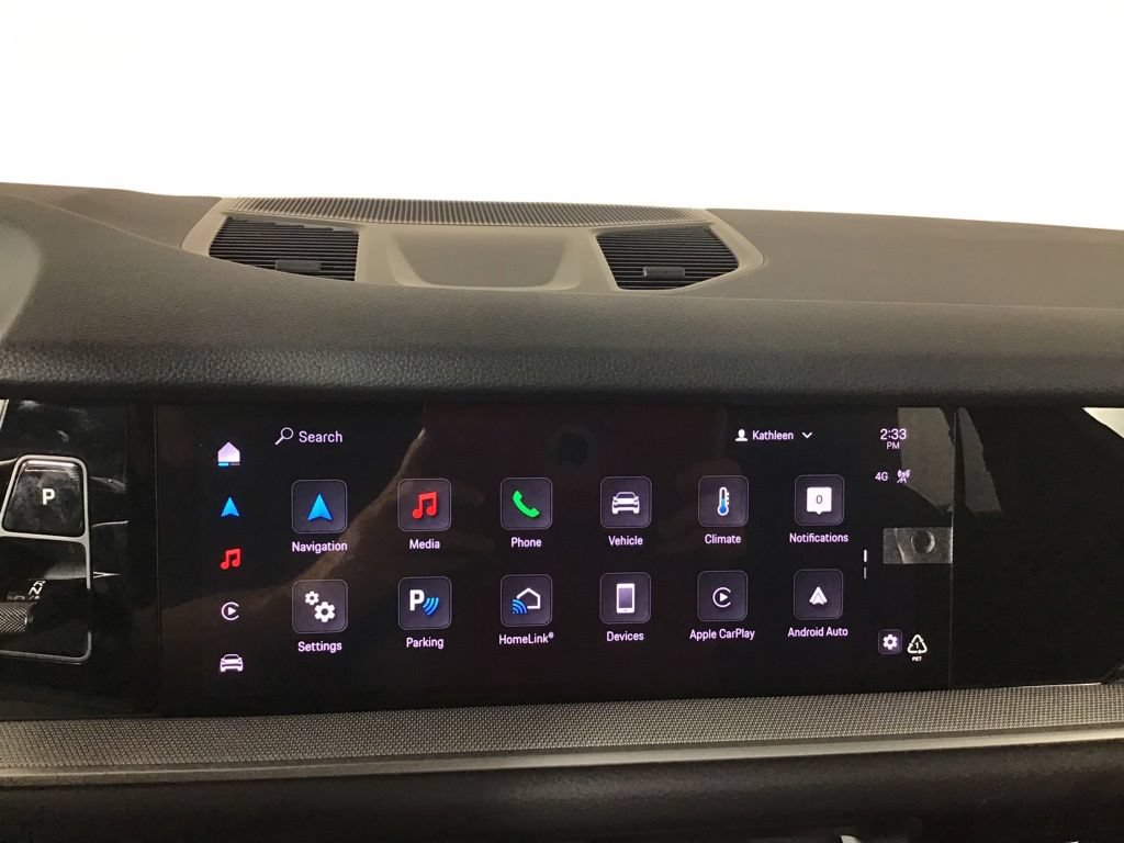 Certified 2024 Porsche Cayenne AWD/4WD image 34