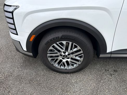 Used 2026 Hyundai Palisade SEL FWD image 12